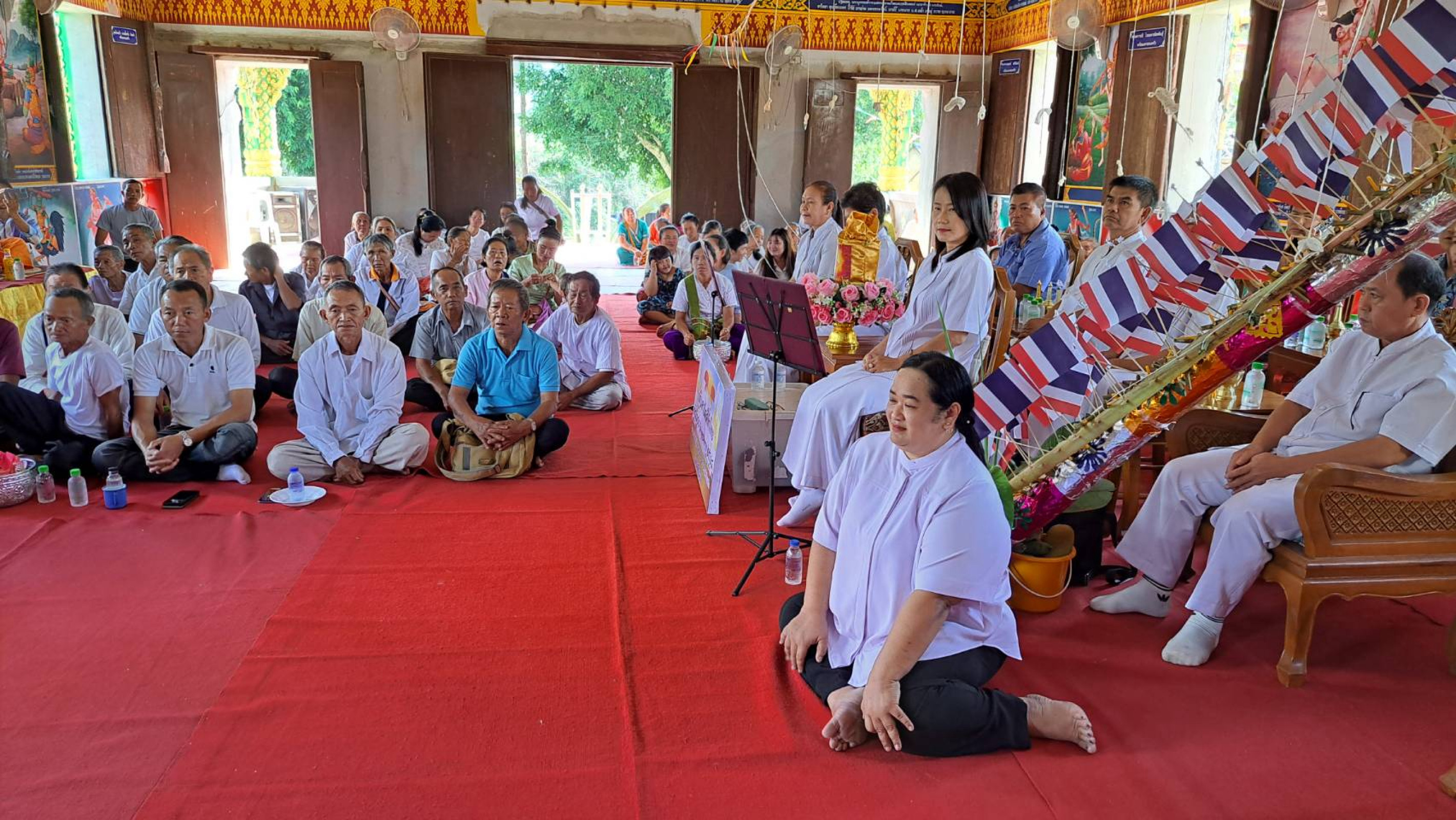 ภาพร่วมพิธีกรรมวัดห้วยศาลา