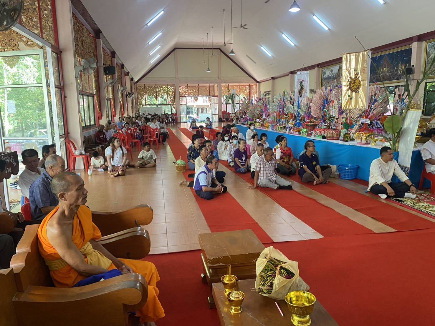 ภาพร่วมพิธีกรรมวัดศรีบุญเรือง