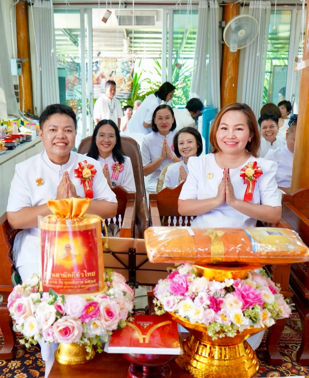 ภาพร่วมพิธีกรรมวัดกู่มะปิน