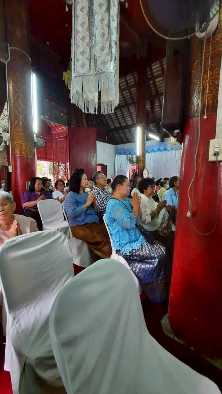 ภาพร่วมพิธีกรรมวัดพันตอง