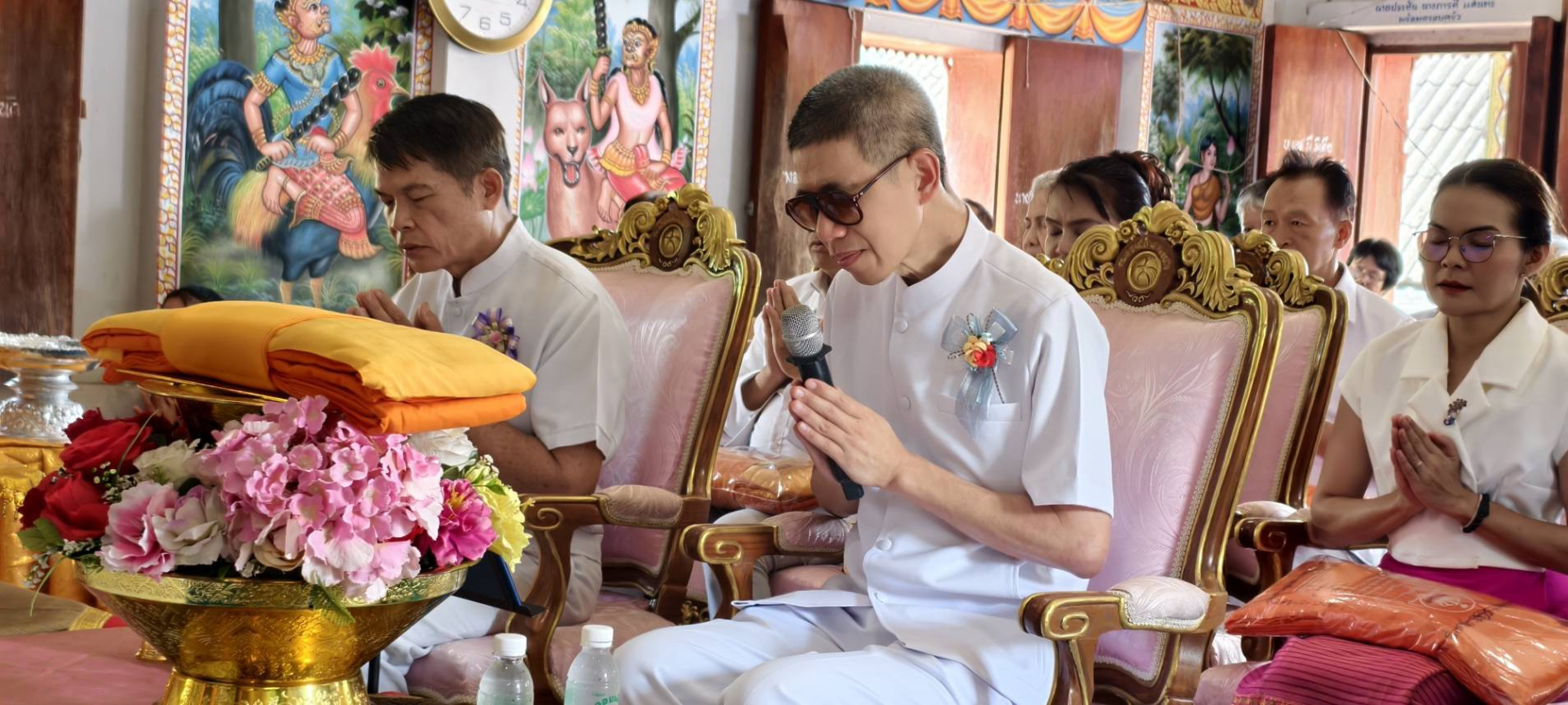 ภาพกล่าวคำถวายกฐินวัดป่ากล้วย