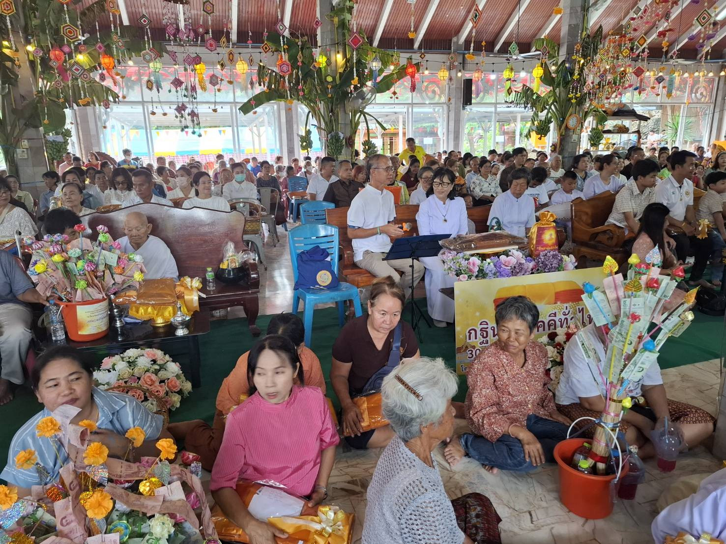 ภาพร่วมพิธีกรรมวัดเขาภูคา
