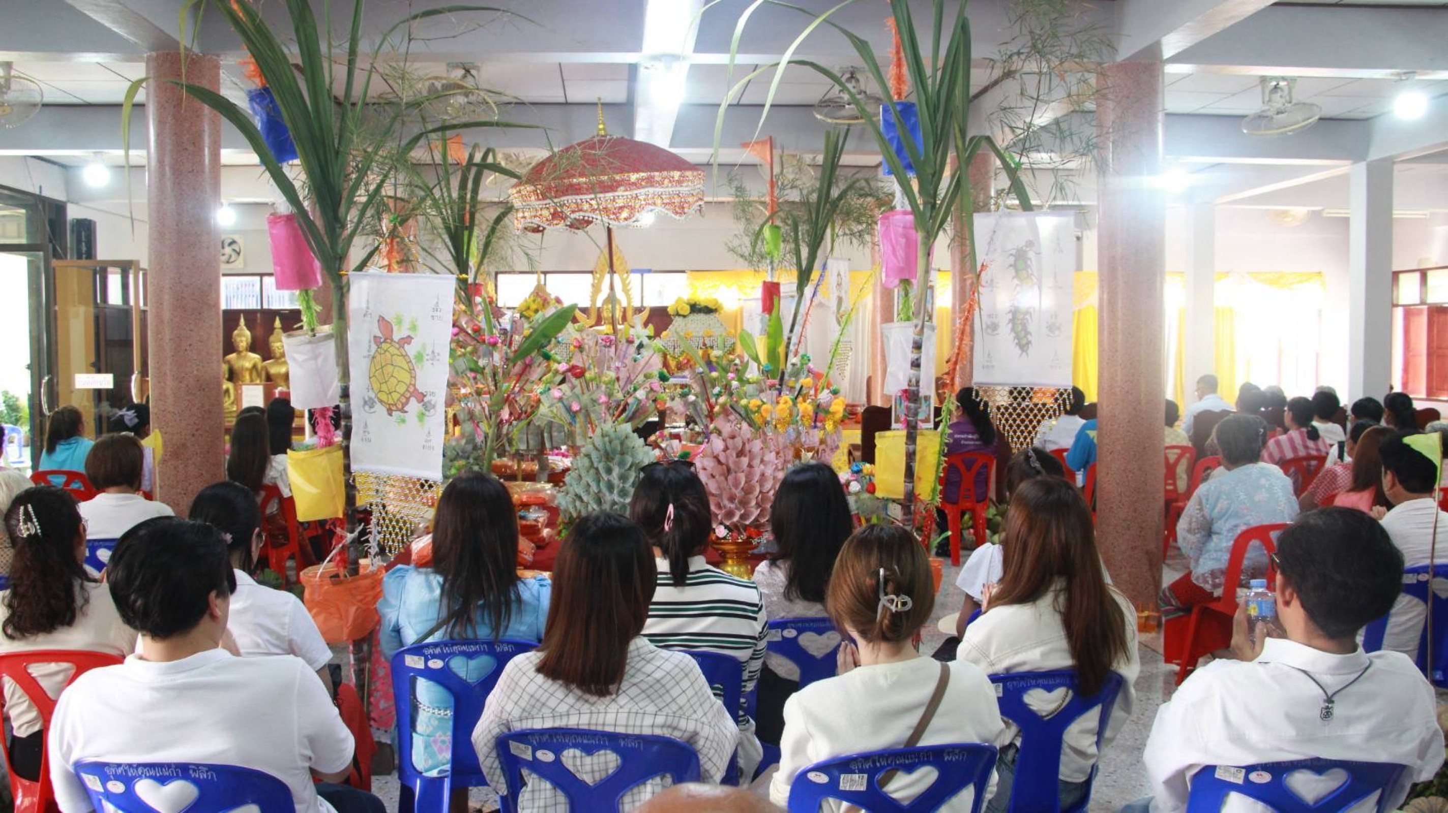 ภาพร่วมพิธีกรรมวัดวังชมพู