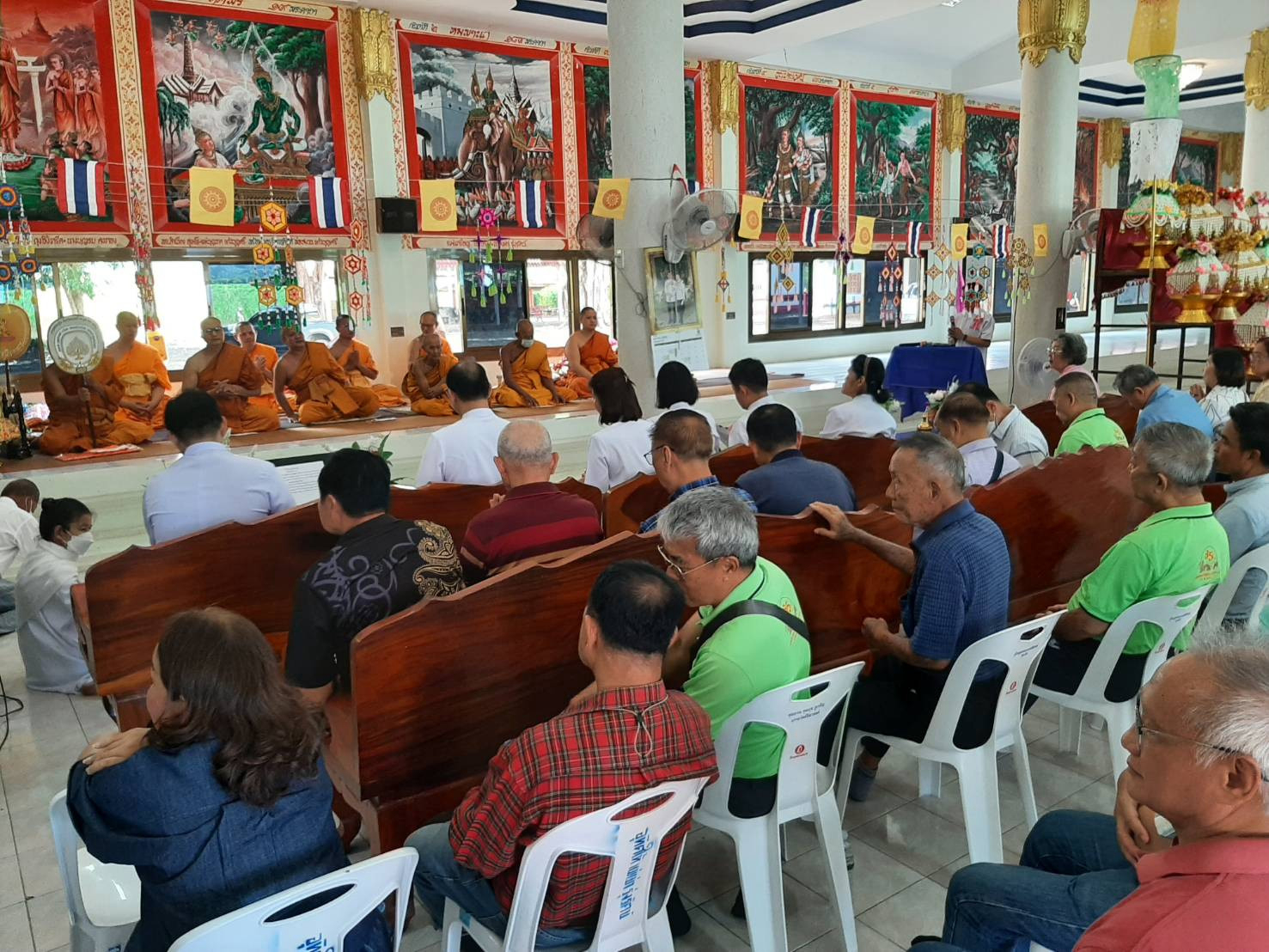 ภาพร่วมพิธีกรรมวัดคีรีสวรรค์