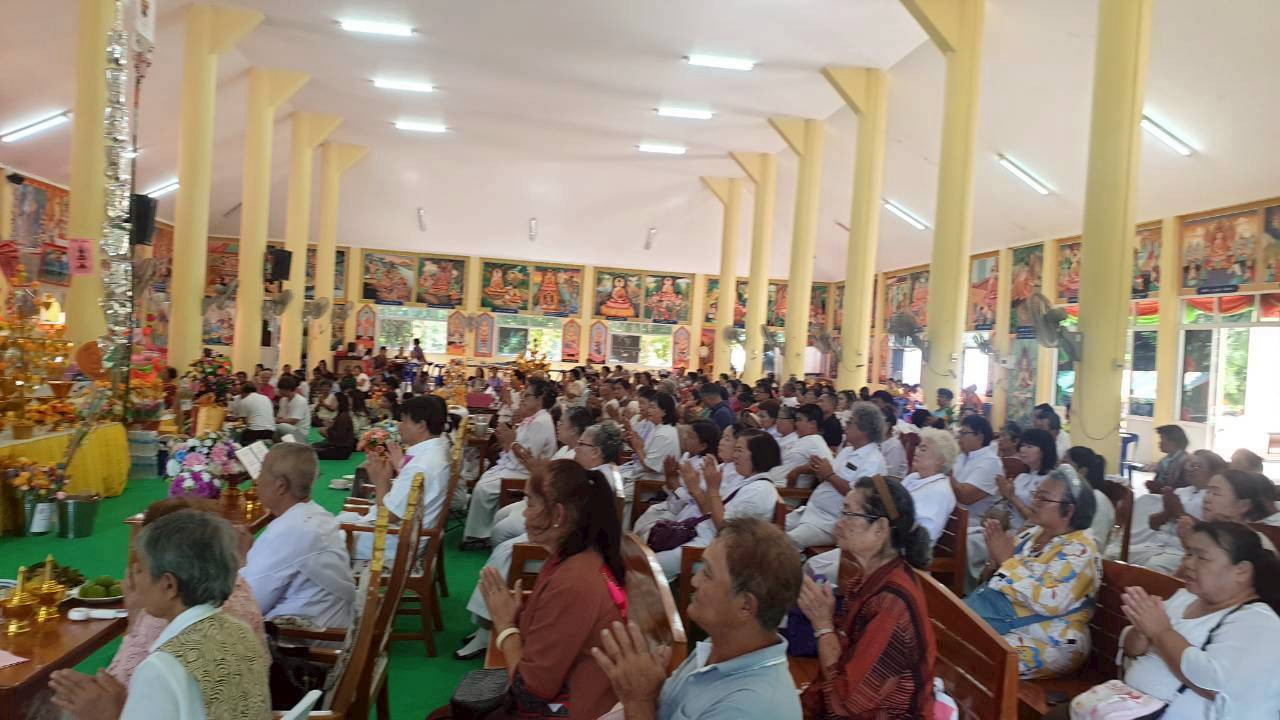 ภาพร่วมพิธีกรรมวัดกล่ำหูกวาง
