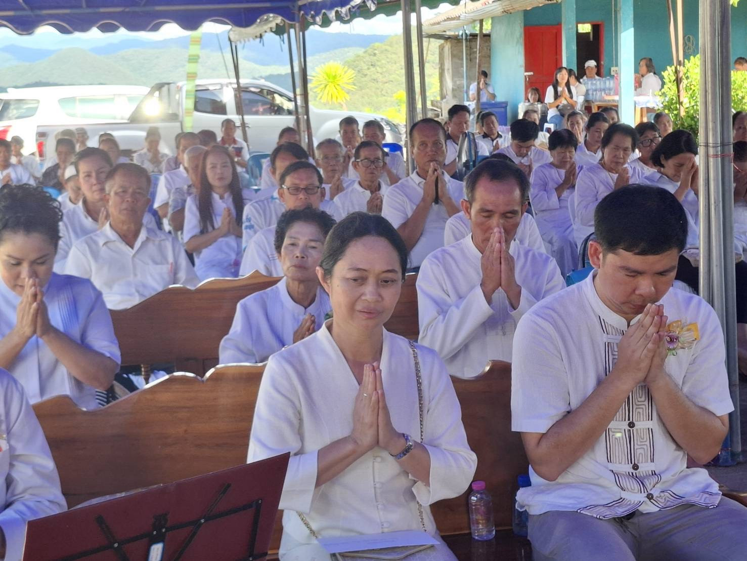ภาพร่วมพิธีกรรมที่พักสงฆ์พระธาตุดอยตูม