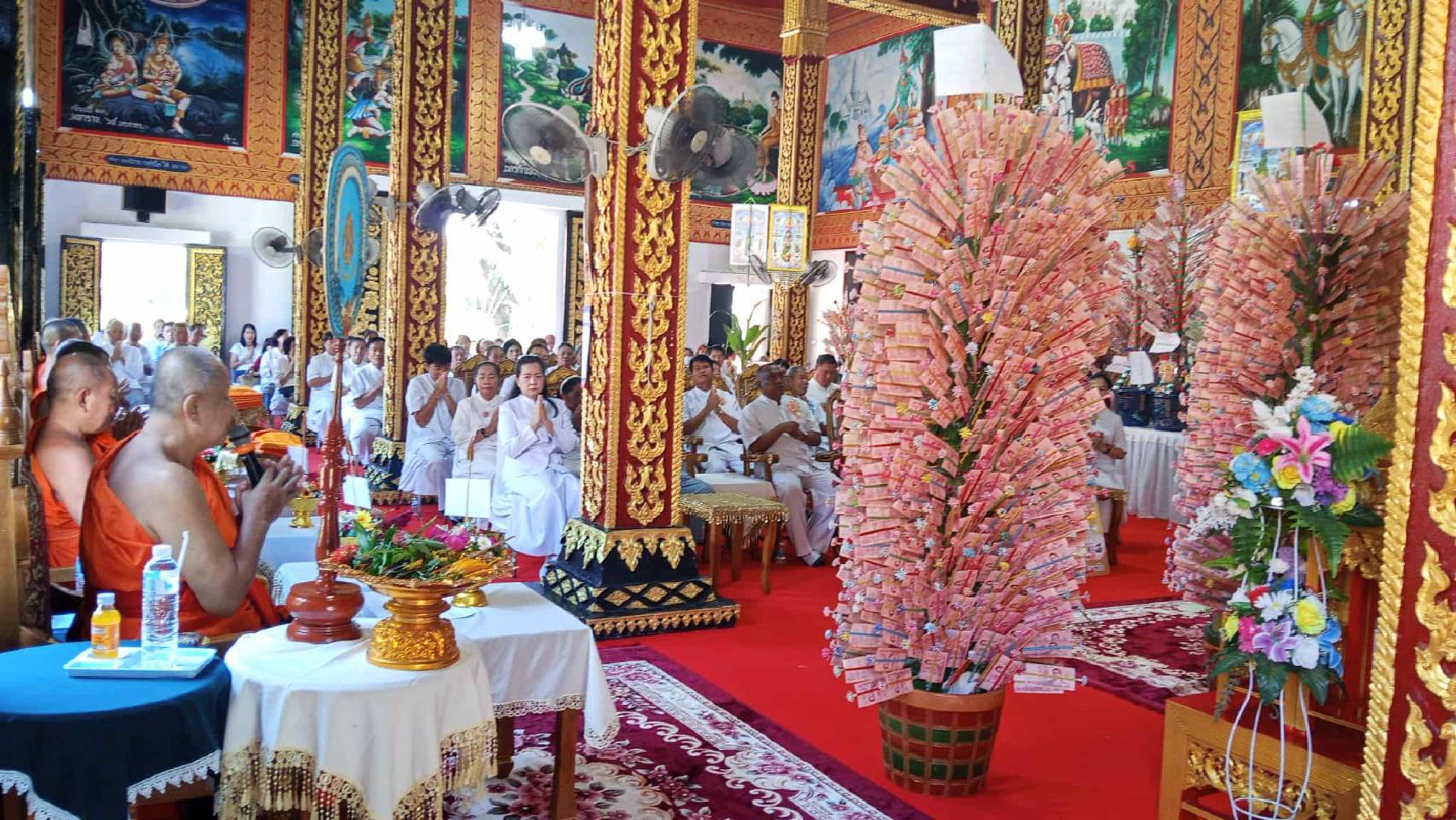 ภาพร่วมพิธีกรรมวัดทราย