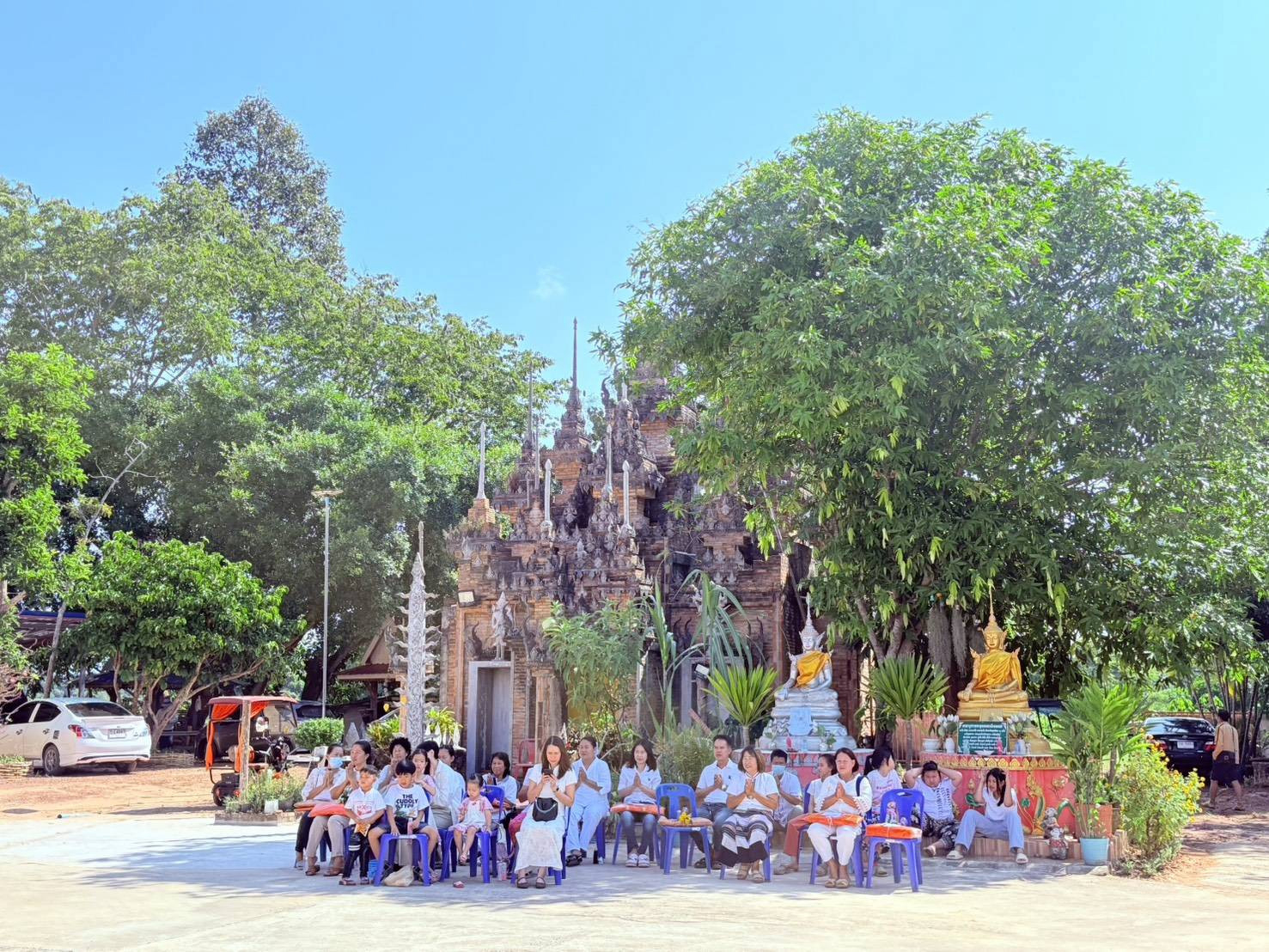ภาพร่วมพิธีกรรมวัดสนธิ์พัฒนา
