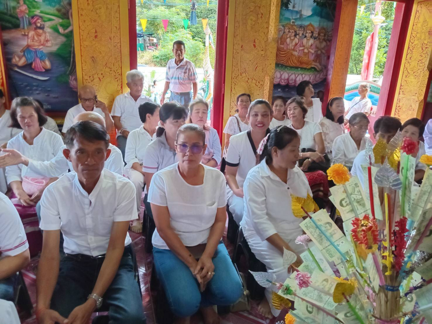 ภาพร่วมพิธีกรรมวัดวังพึ่ง