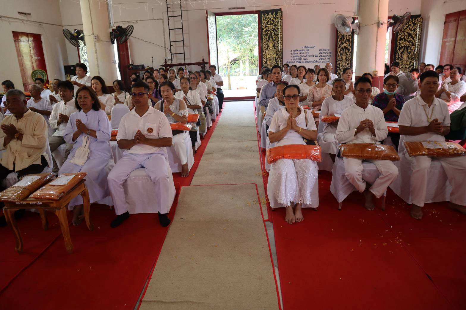 ภาพร่วมพิธีกรรมวัดจอมคีรีชัย