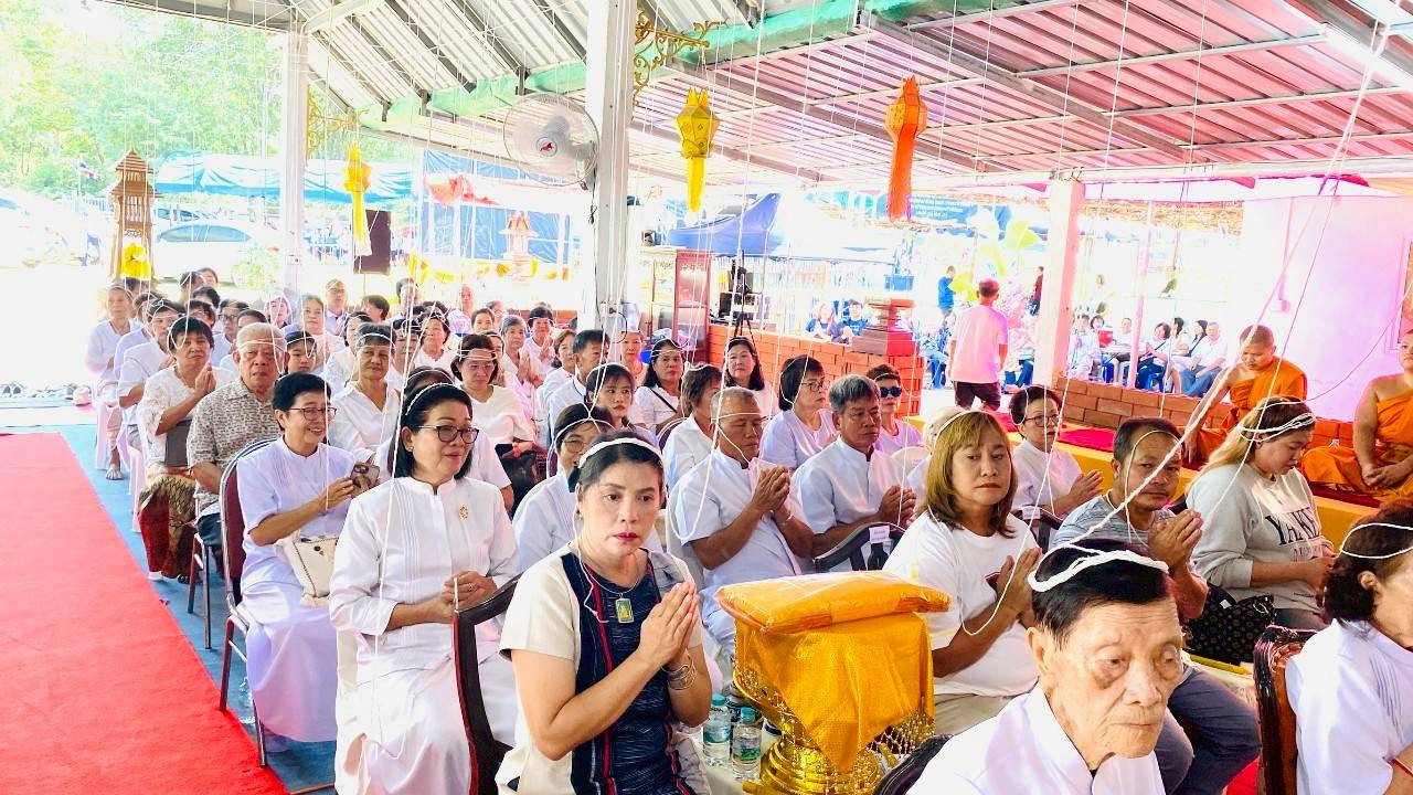 ภาพร่วมพิธีกรรมวัดป่าภูริทัตตาจารย์