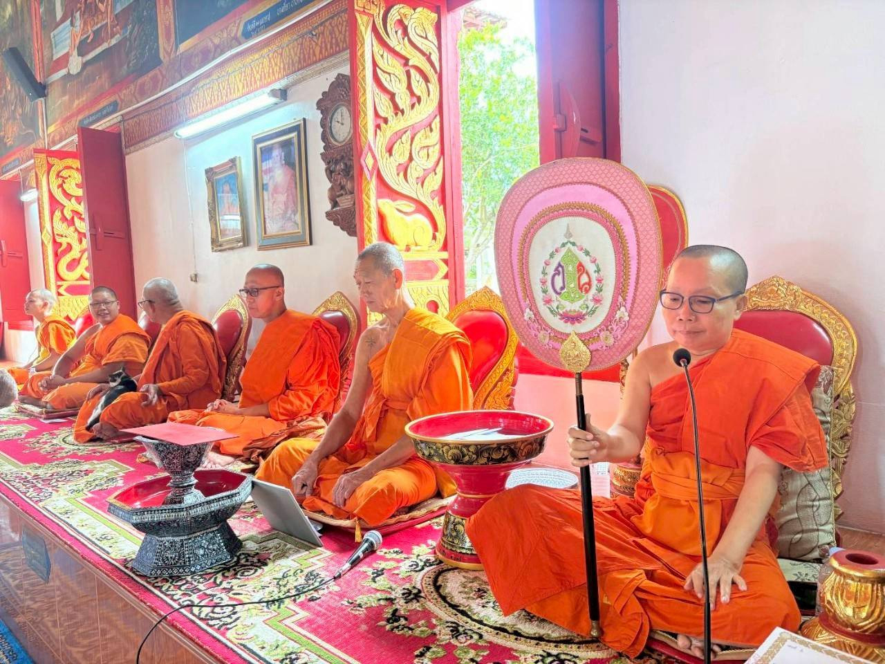 ภาพร่วมพิธีกรรมวัดพระร่วง