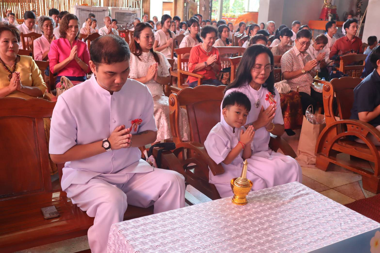 ภาพร่วมพิธีกรรมวัดบ้านปง