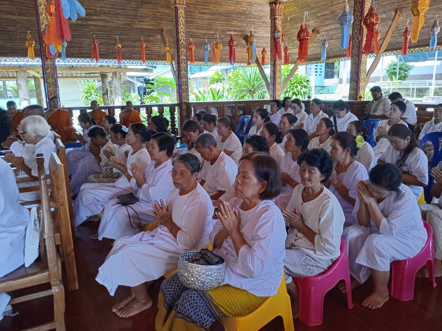 ภาพร่วมพิธีกรรมวัดวิเวก (วัดทุ่งคัวะ)