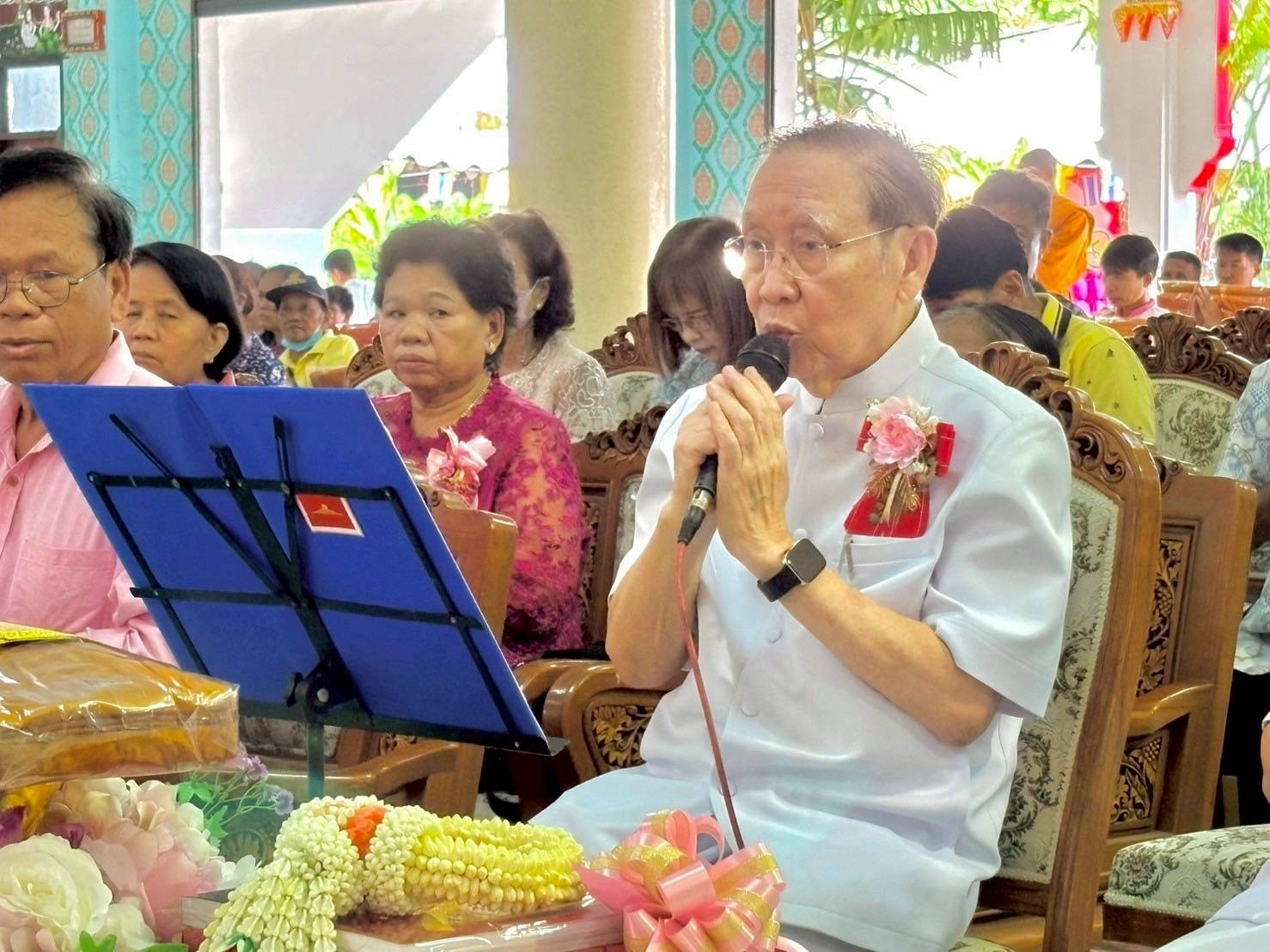 ภาพร่วมพิธีกรรมวัดปทุมนายก