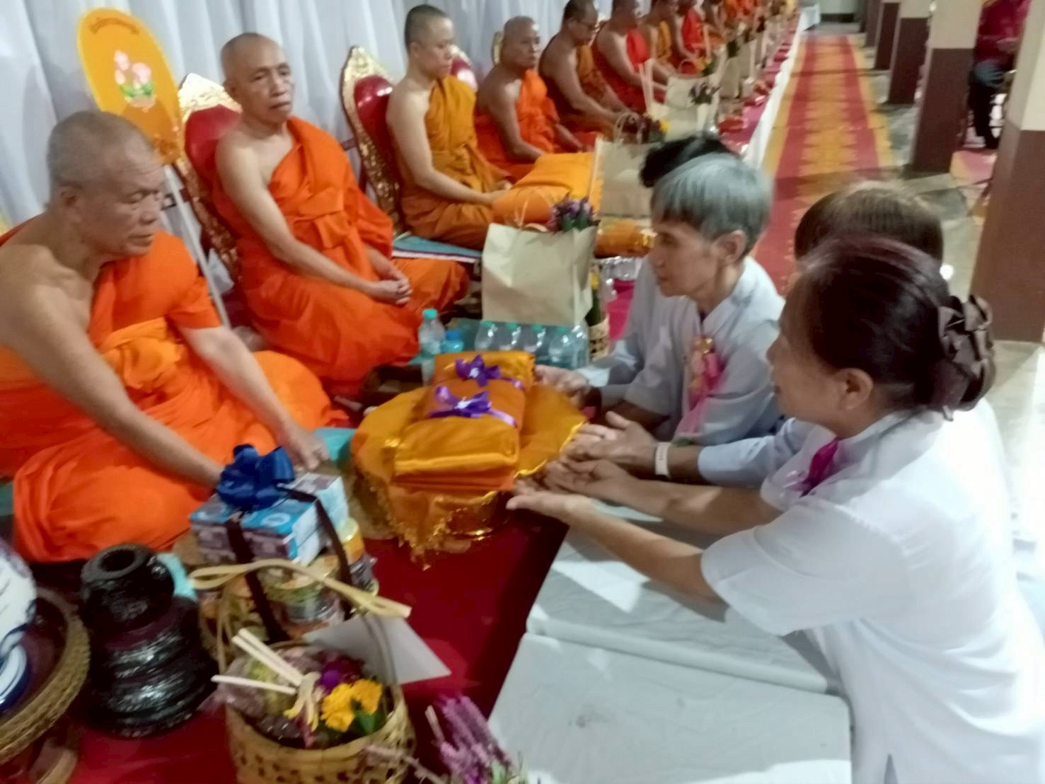 ภาพร่วมพิธีกรรมวัดสันฐาน