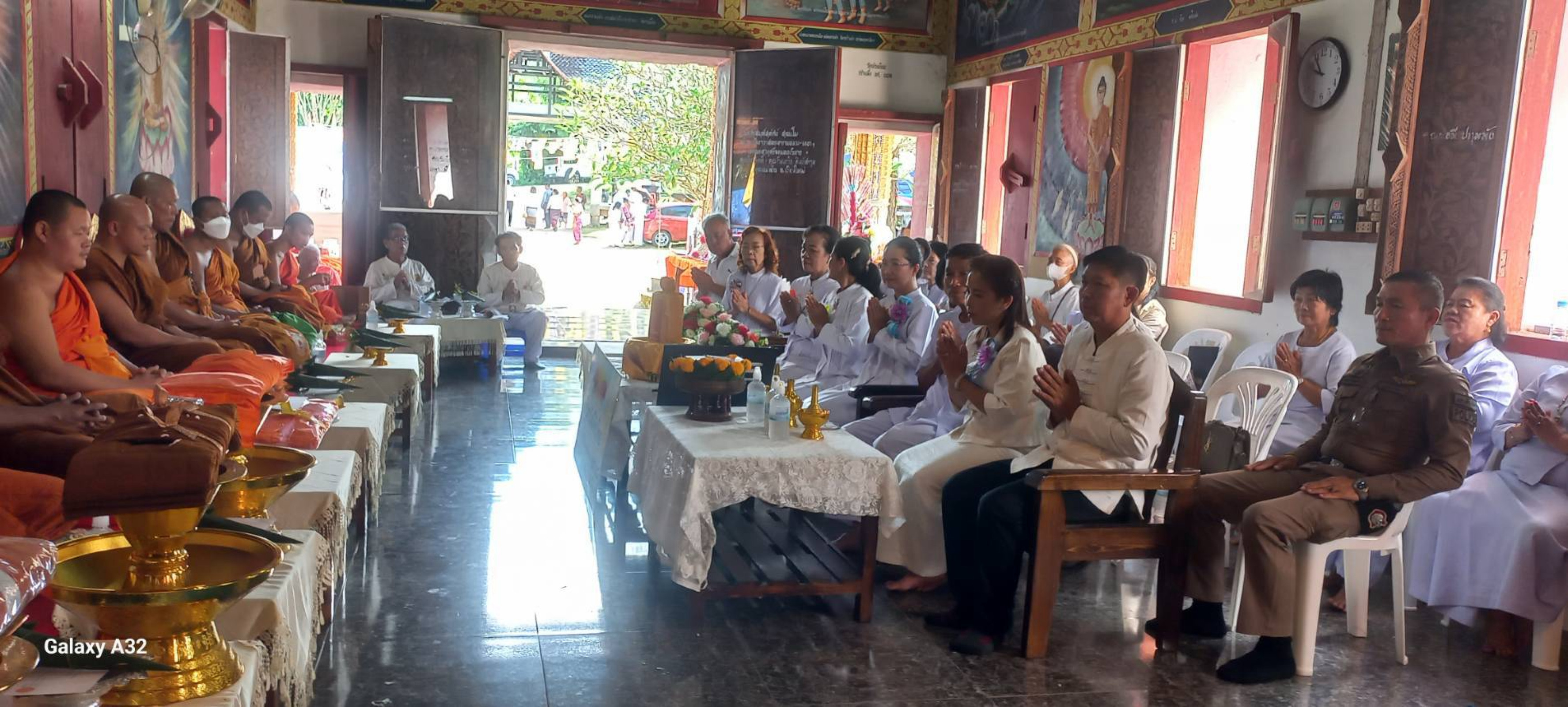 ภาพร่วมพิธีกรรมวัดห้วยเรียน