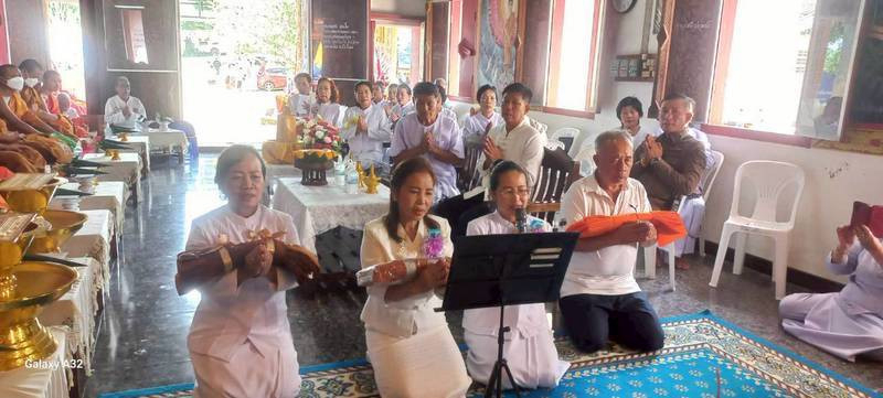 ภาพร่วมพิธีกรรมวัดห้วยเรียน