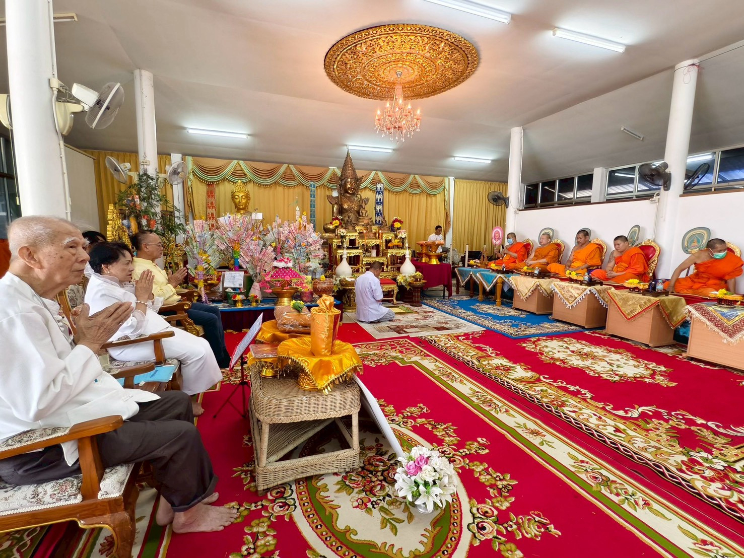 ภาพร่วมพิธีกรรมวัดศรีชุม