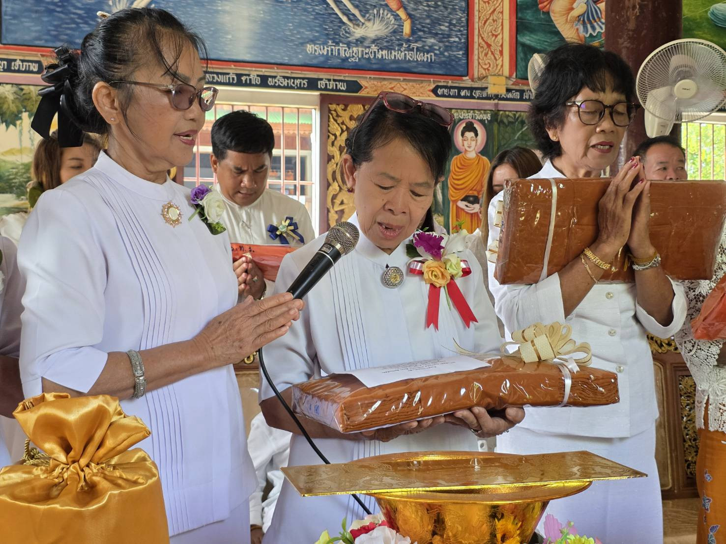 ภาพกล่าวคำถวายกฐินวัดสุทธาราม