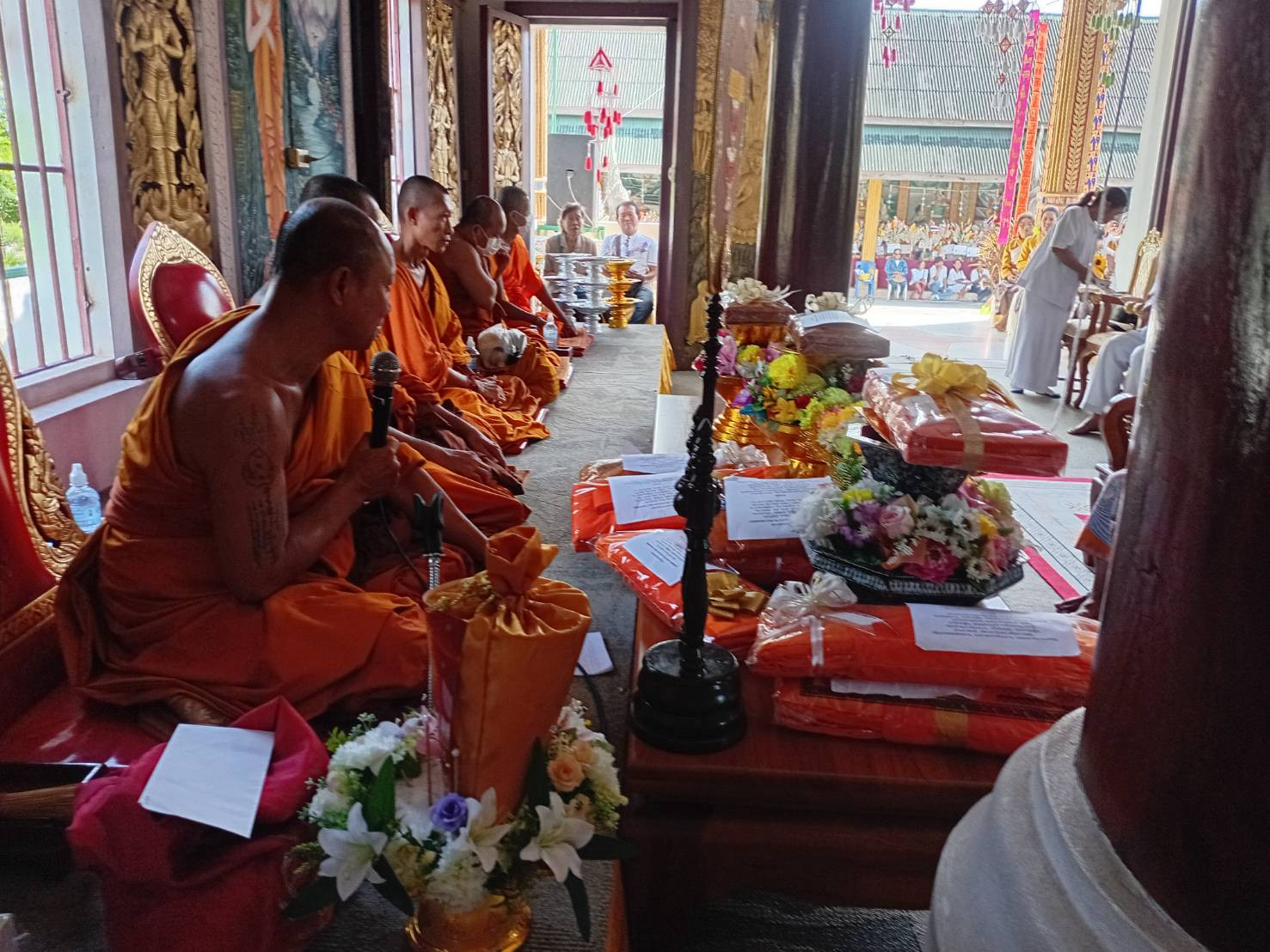 ภาพร่วมพิธีกรรมวัดสุทธาราม