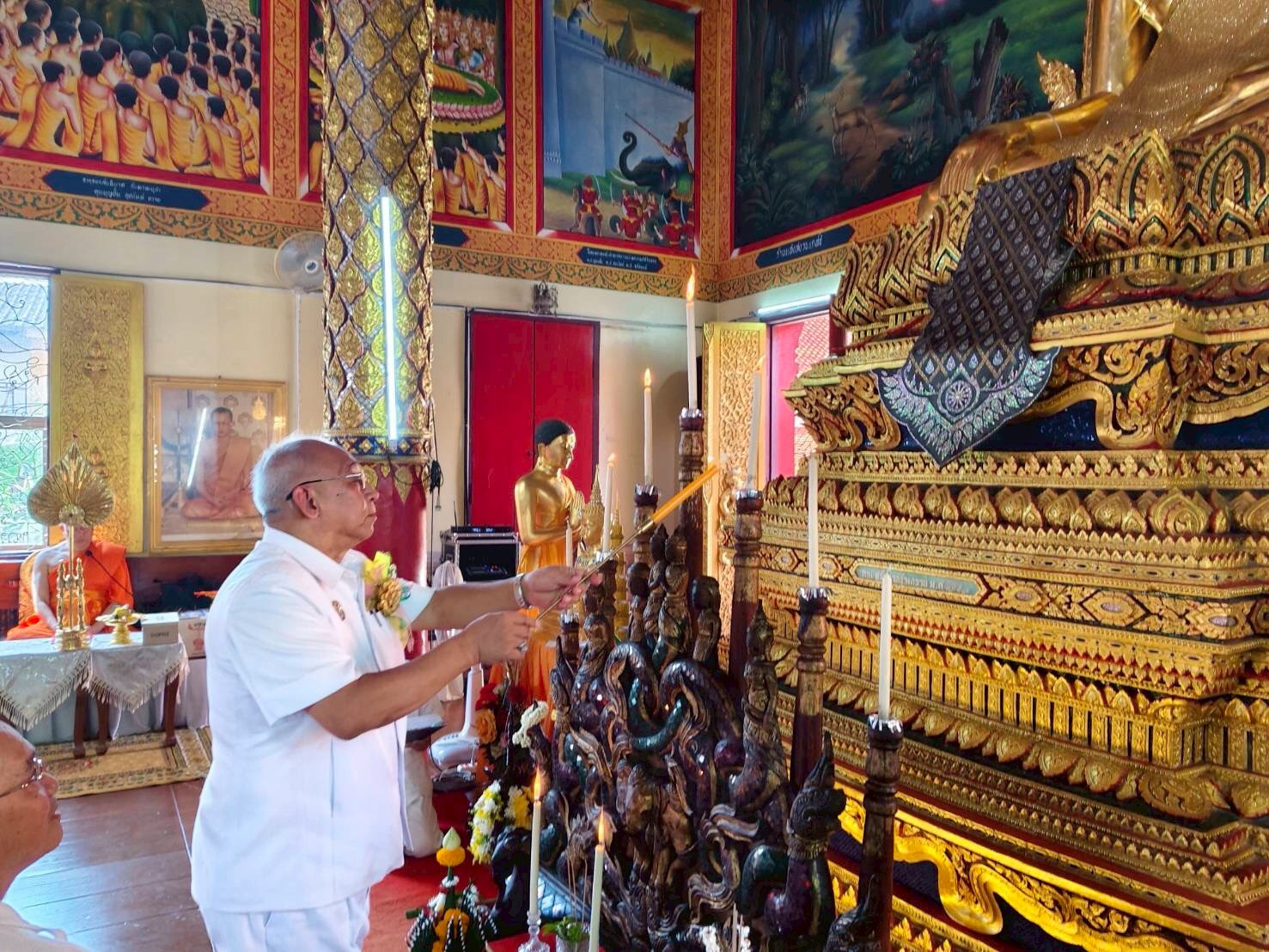 ภาพร่วมพิธีกรรมวัดสวนดอก