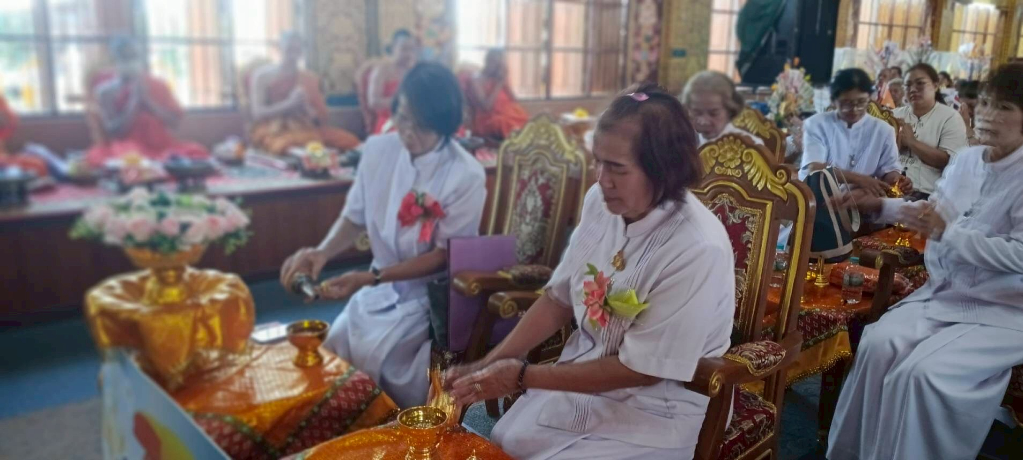 ภาพร่วมพิธีกรรมวัดบ้านหนอง