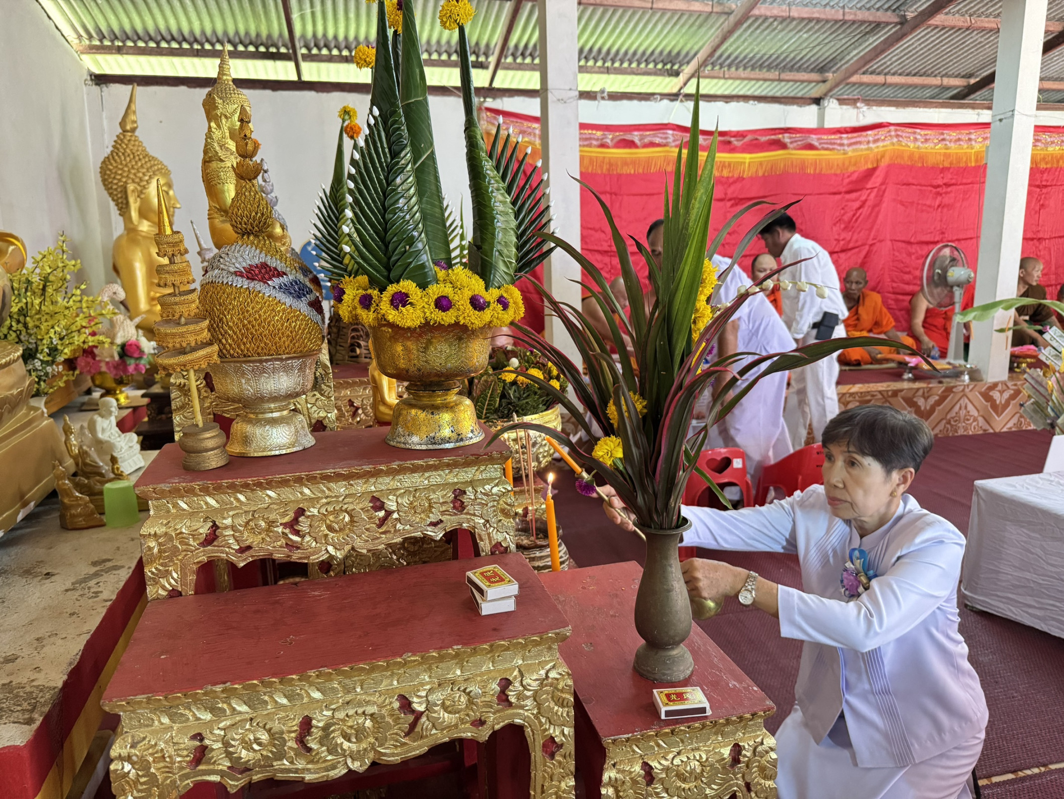 ภาพร่วมพิธีกรรมสำนักสงฆ์บ้านใหม่รุ่งเจริญ