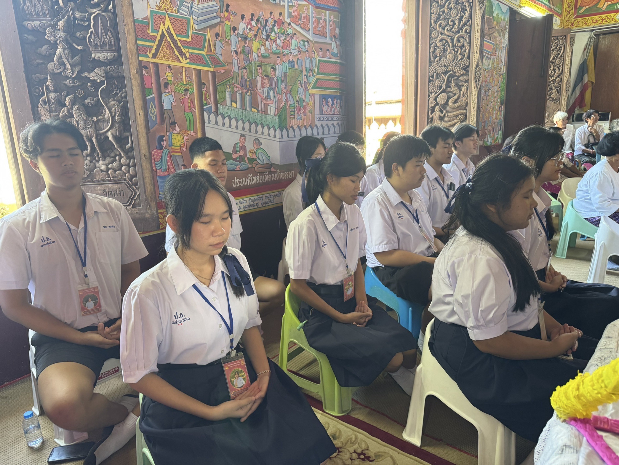 ภาพร่วมพิธีกรรมวัดปงคก