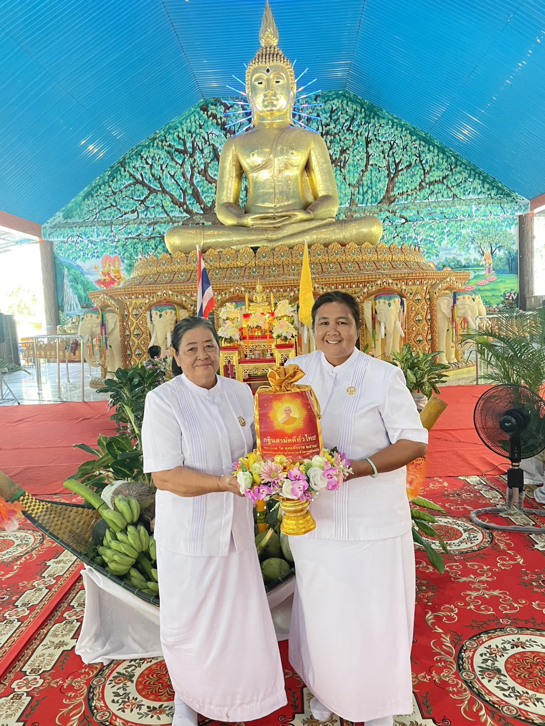 ภาพร่วมพิธีกรรมวัดเกาะรากเสียดนอก