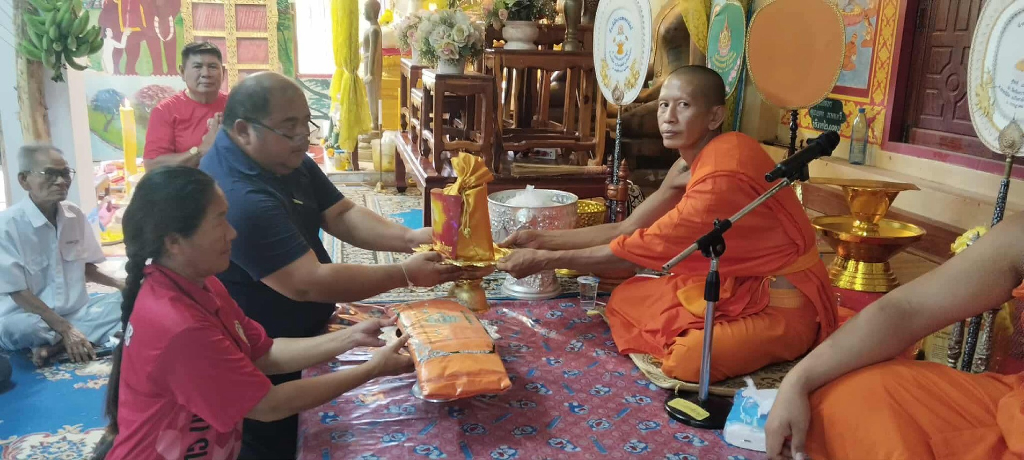 ภาพร่วมพิธีกรรมวัดก้องประชาราษฎร์