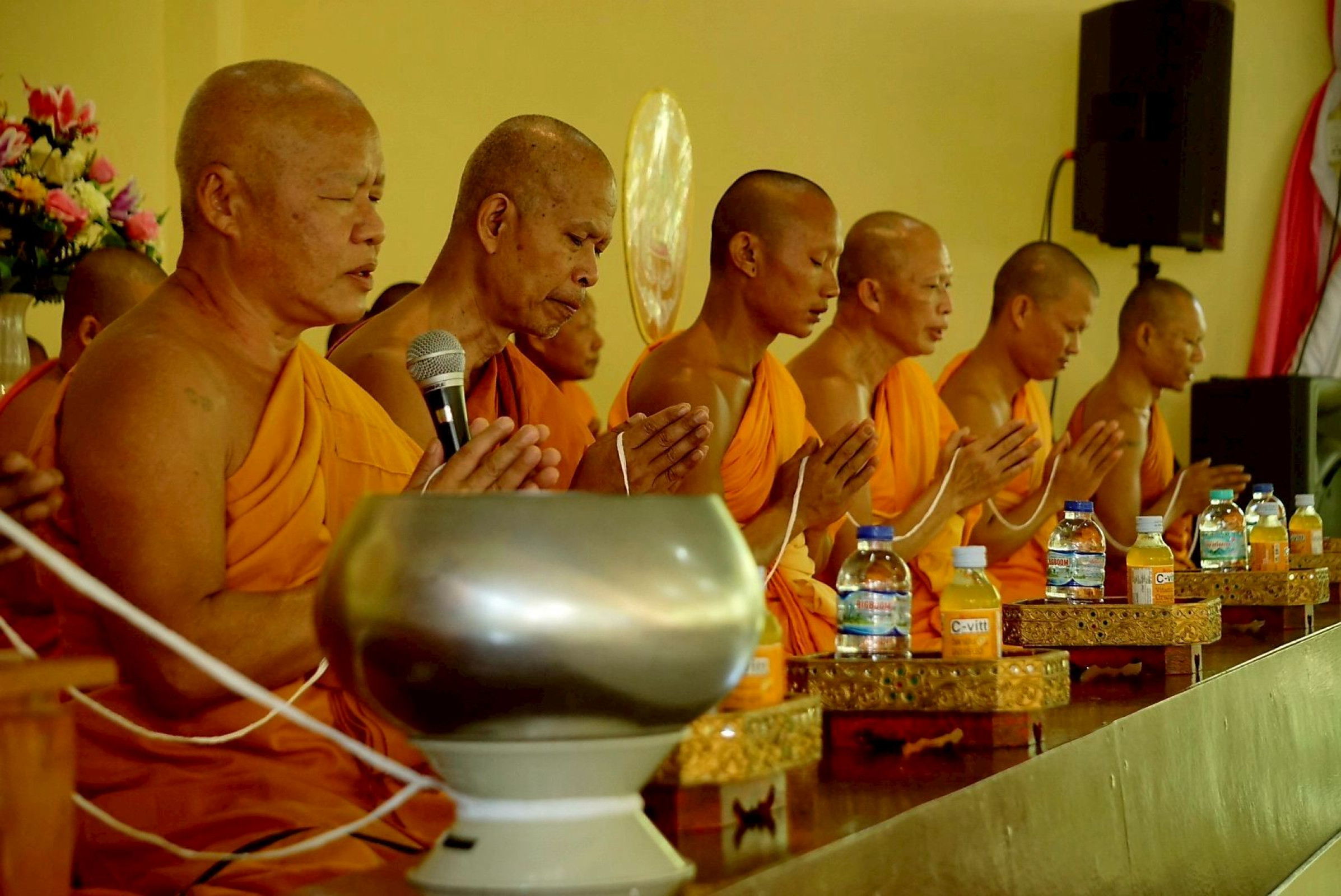 ภาพร่วมพิธีกรรมที่พักสงฆ์กุยเลอตอ​