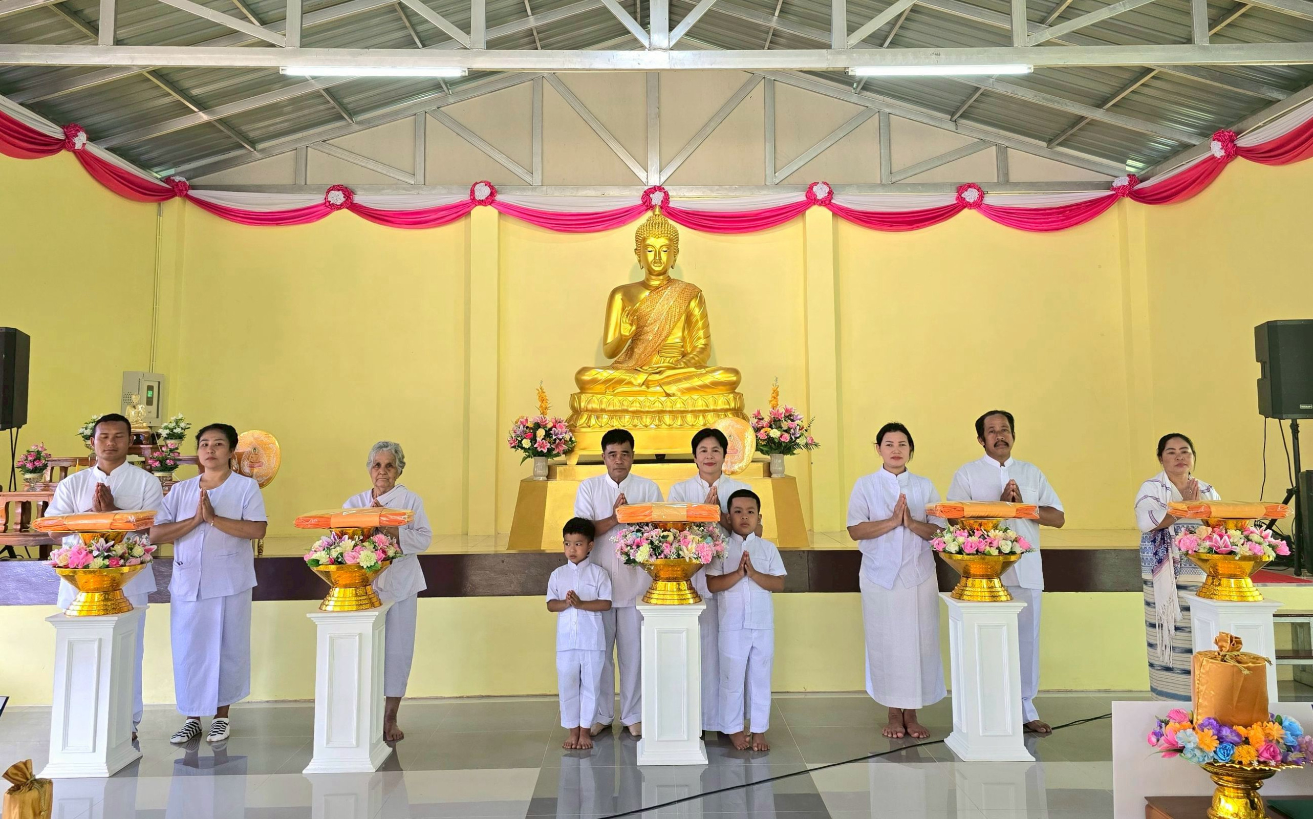 ภาพร่วมพิธีกรรมที่พักสงฆ์กุยเลอตอ​