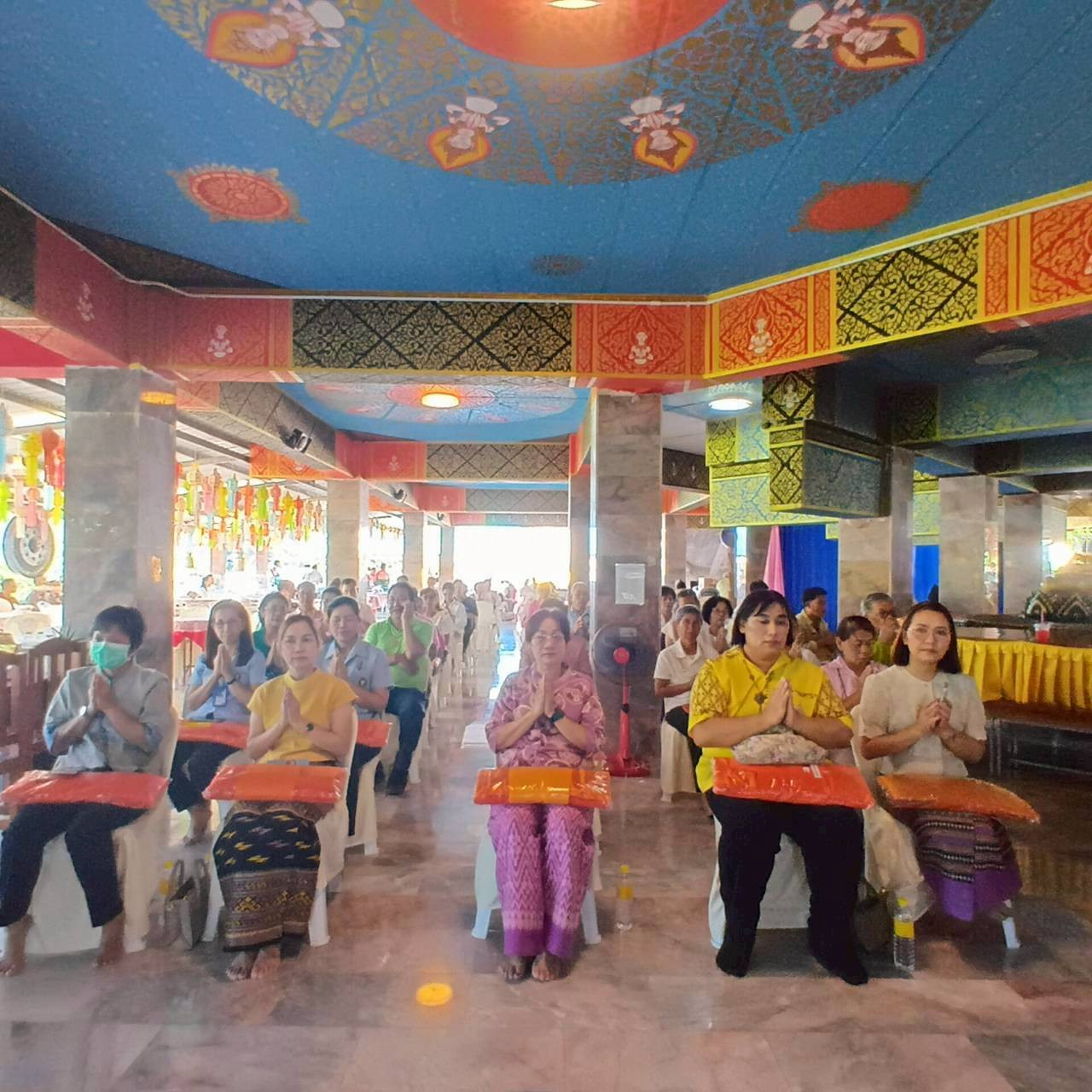 ภาพร่วมพิธีกรรมวัดท่าปุย