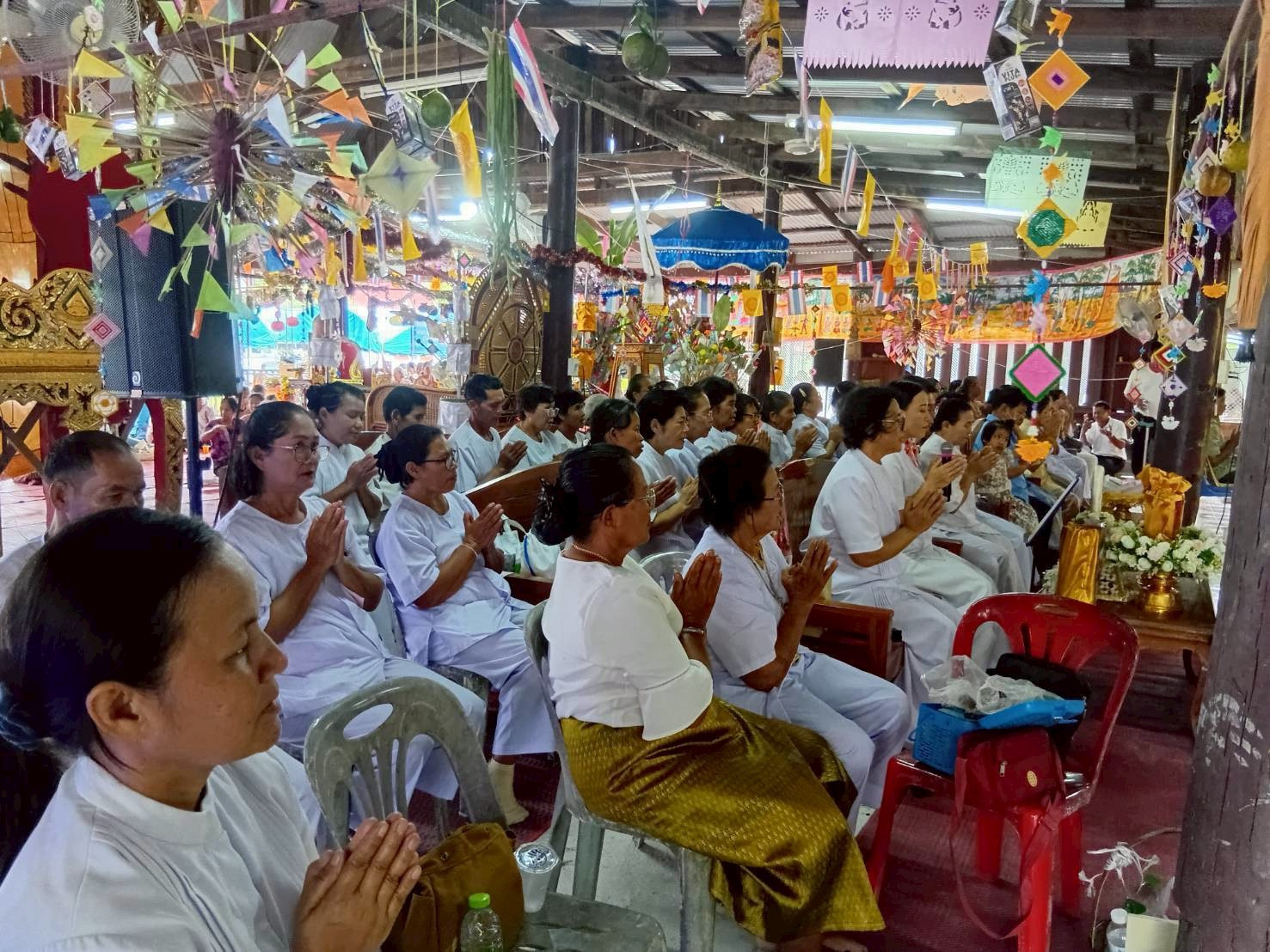 ภาพร่วมพิธีกรรมวัดสะแกเครือ