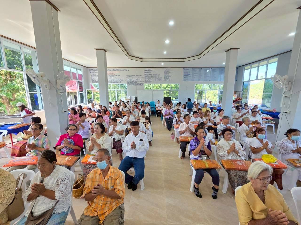 ภาพร่วมพิธีกรรมสำนักสงฆ์วัดรังแร้ง