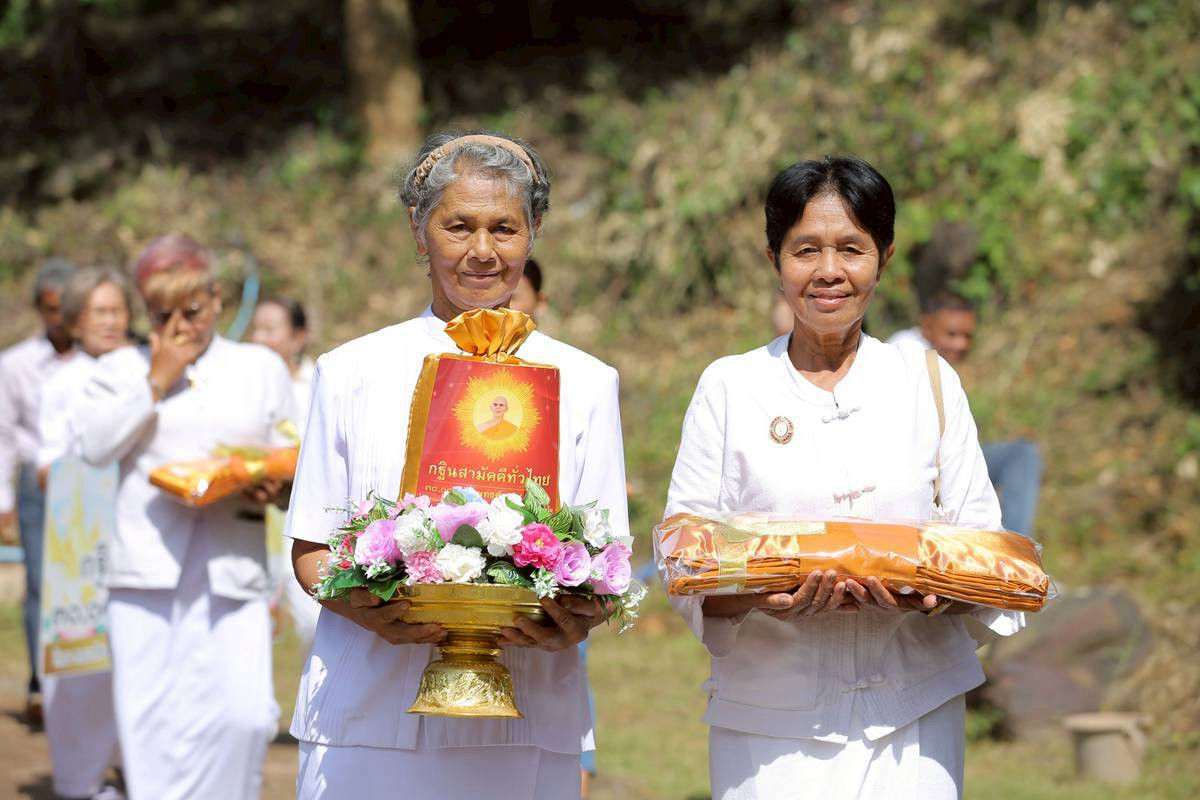 ภาพร่วมพิธีกรรมวัดอรัญวาศรีคีรีบรรพต