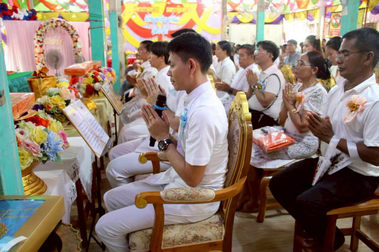 ภาพร่วมพิธีกรรมวัดป่าสัก