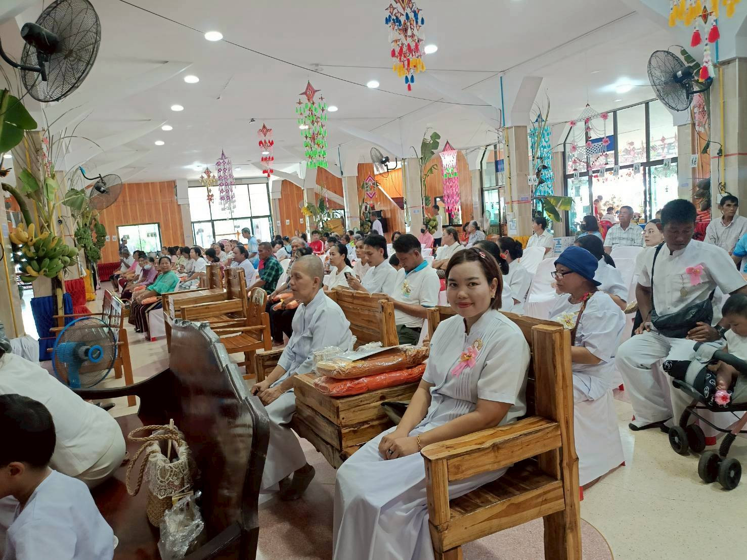 ภาพร่วมพิธีกรรมวัดวังไทรย้อย