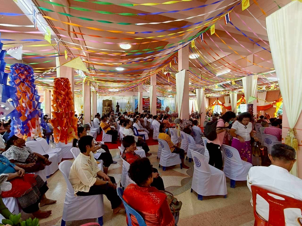 ภาพร่วมพิธีกรรมวัดกุญชรทรงธรรม