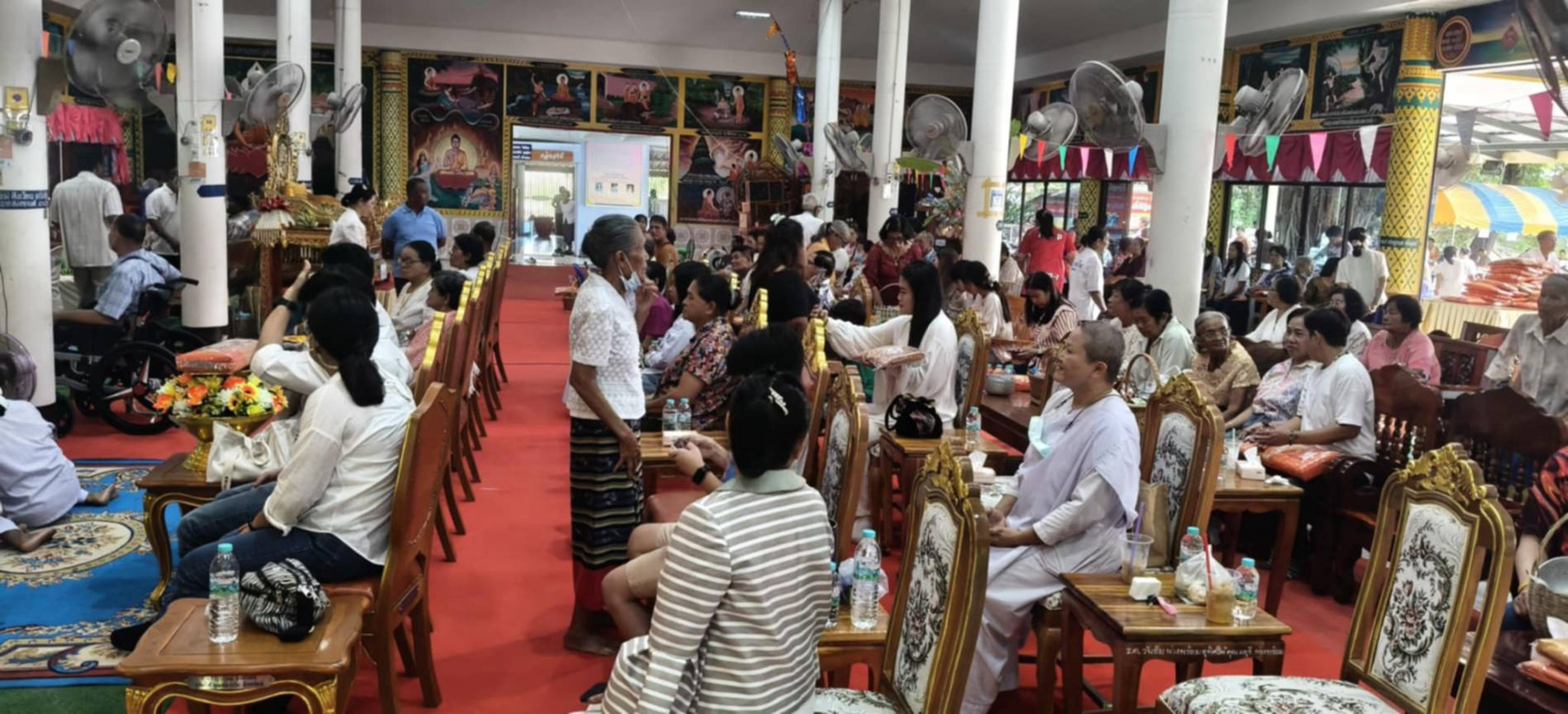 ภาพร่วมพิธีกรรมวัดดงสมอ