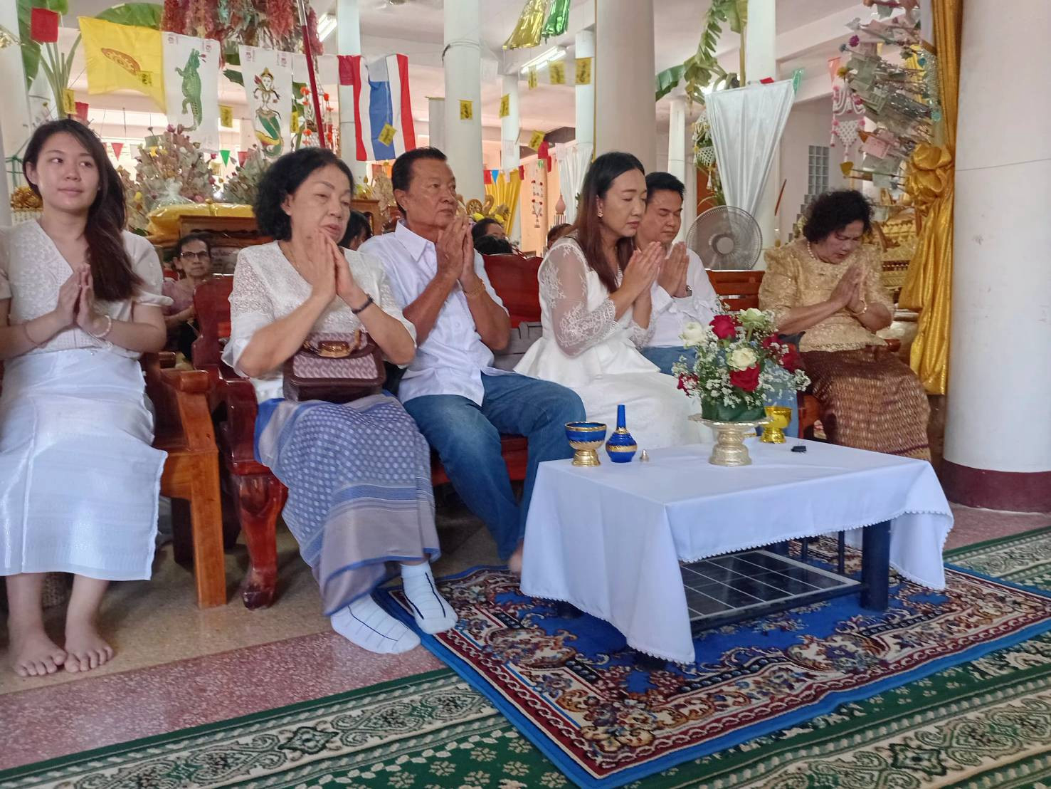 ภาพร่วมพิธีกรรมวัดตาลสุวรรณ