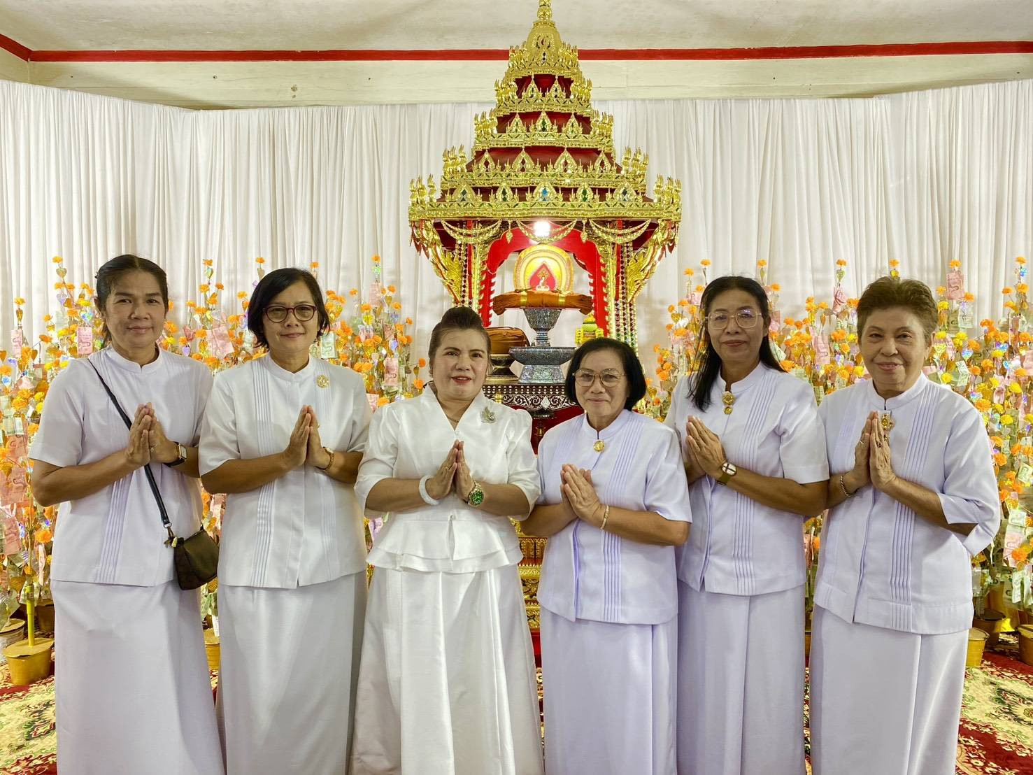 ภาพร่วมพิธีกรรมวัดกล้าชอุ่ม