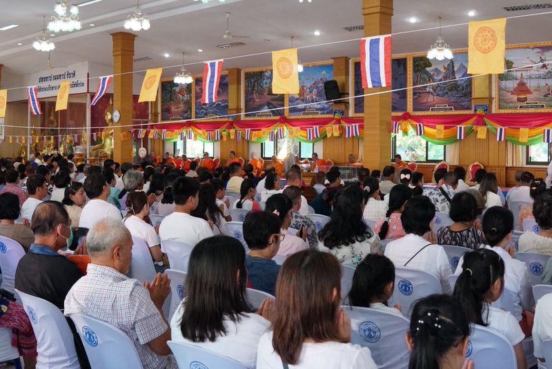 ภาพร่วมพิธีกรรมวัดสุดสวาสดิ์