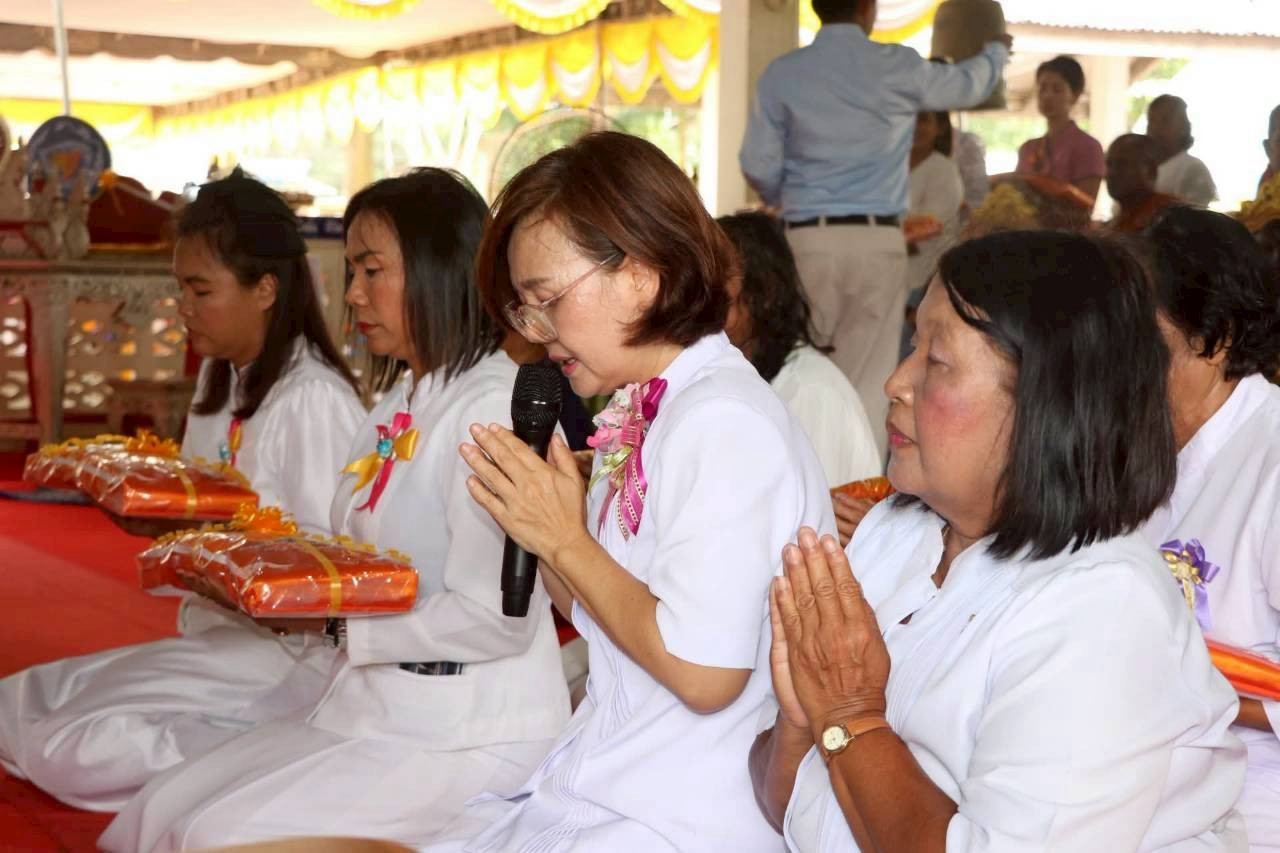 ภาพกล่าวคำถวายกฐินวัดโหละหาร