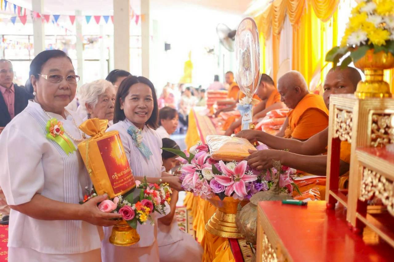 ภาพร่วมพิธีกรรมวัดสวน