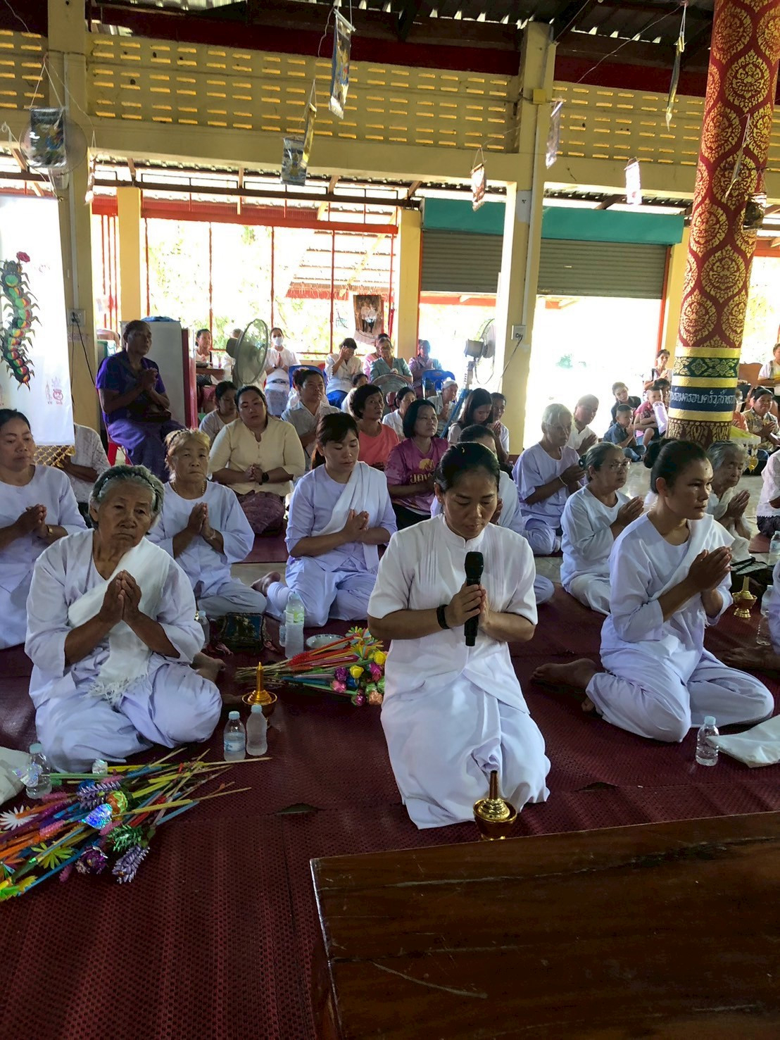 ภาพร่วมพิธีกรรมวัดเขาเขียว