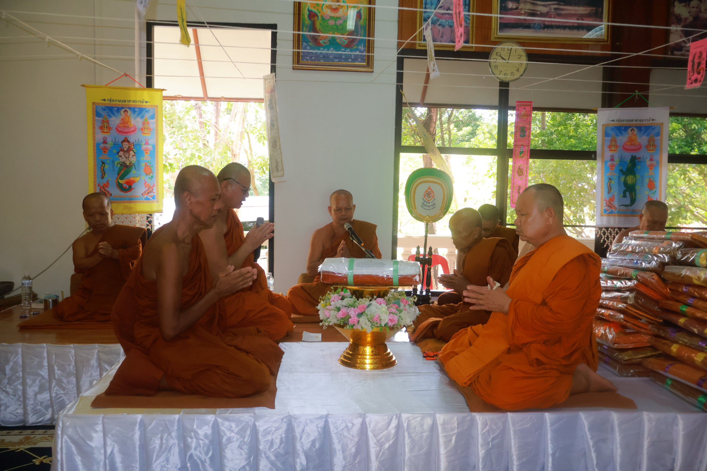 ภาพร่วมพิธีกรรมวัดป่านาบุญ