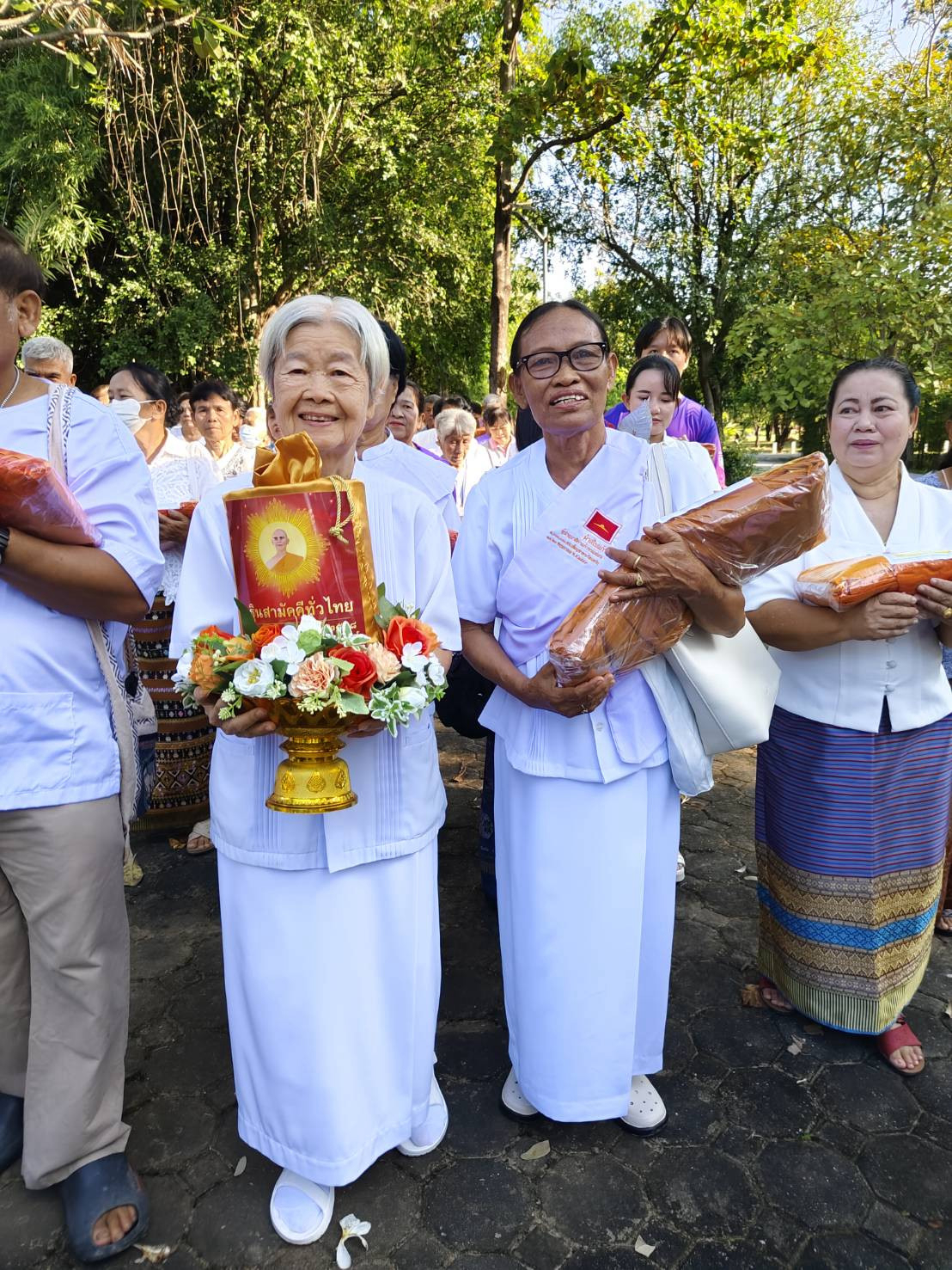 ภาพร่วมพิธีกรรมวัดพระพายหลวง