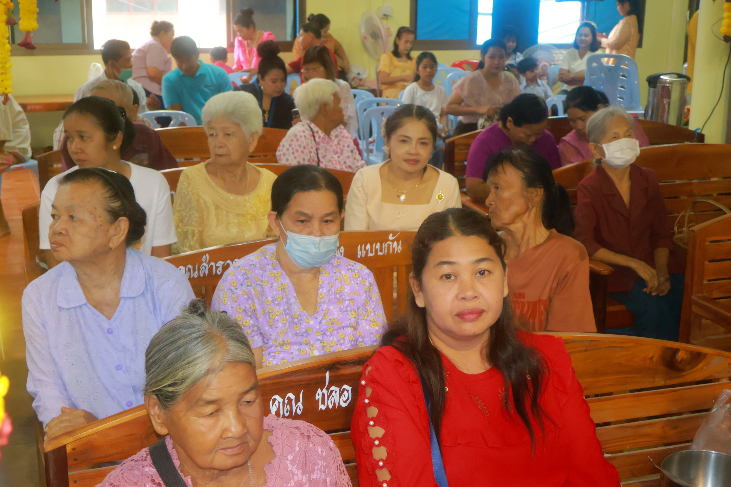 ภาพร่วมพิธีกรรมวัดคลองตะเคียน